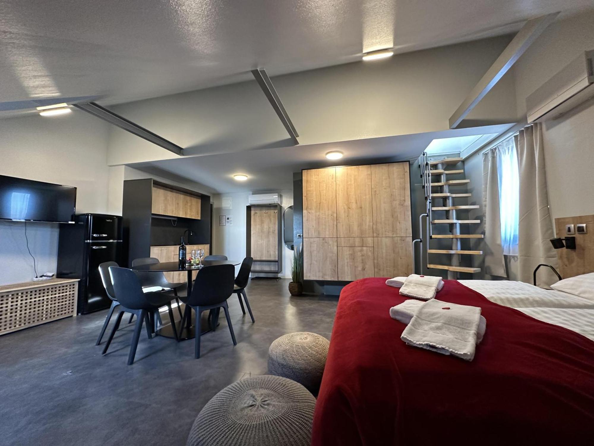 Boutique & Wellness Hotel Vital Моравске-Топлице Экстерьер фото